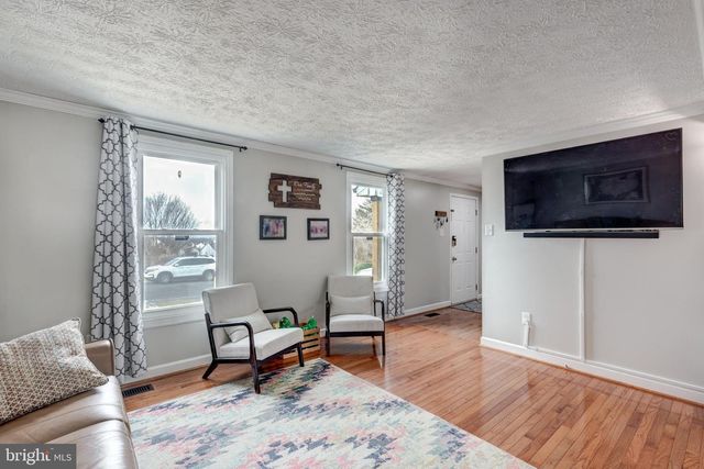 1103 TALL PINES DR, Westminster, MD 21157