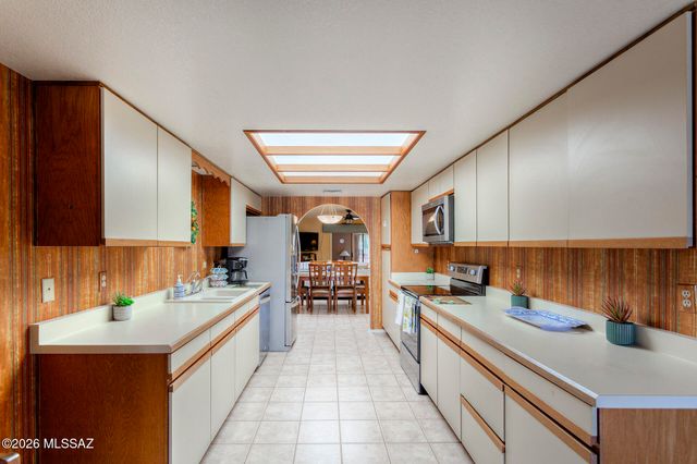 3088 S Placita Del Avestruz, Green Valley, AZ 85622