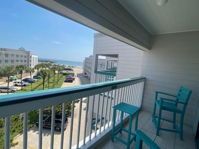 6102 Seawall Boulevard 389, Galveston, TX 77551