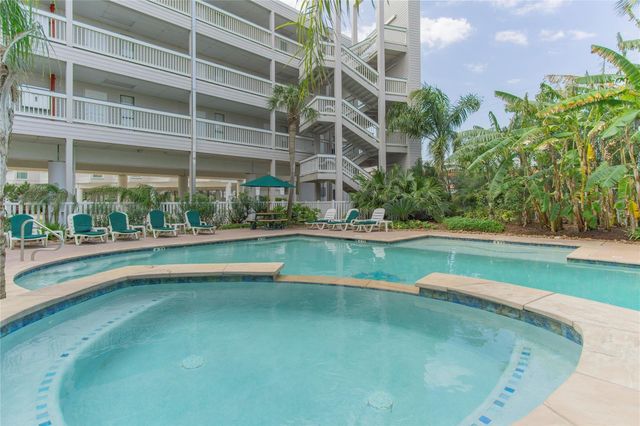6102 Seawall Boulevard 389, Galveston, TX 77551
