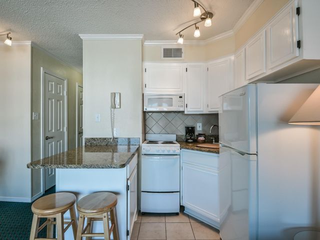 6102 Seawall Boulevard 389, Galveston, TX 77551