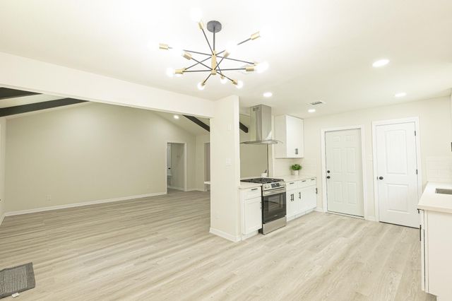 2158 Beaver Bend Road, Houston, TX 77088