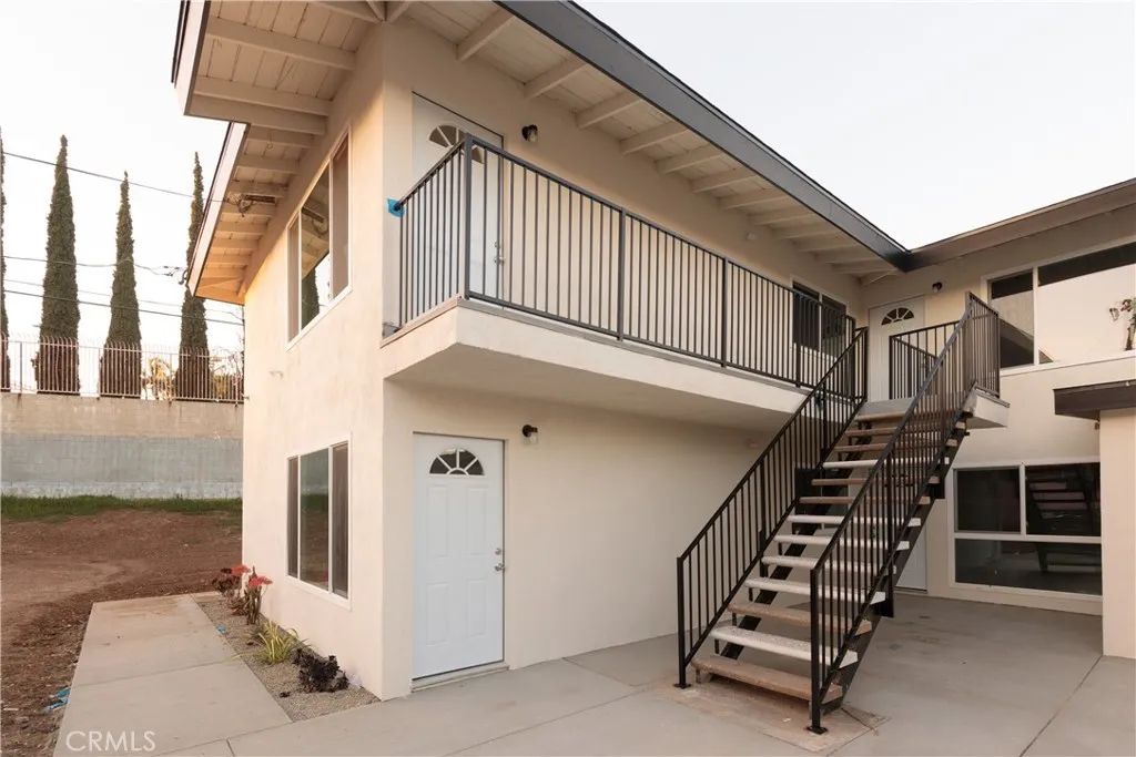 651 Ward, La Habra, CA 90631