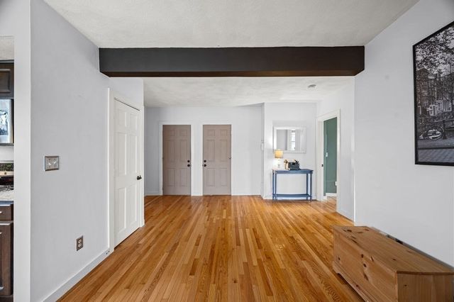 75 Summer St 5, Salem, MA 01970