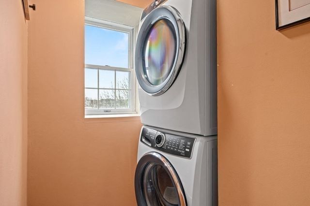 75 Summer St 5, Salem, MA 01970