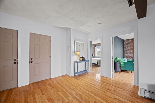 75 Summer St 5, Salem, MA 01970