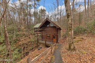 3114 Brothers Way, Sevierville, TN 37862
