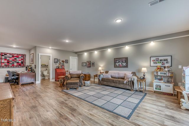 37 Grist Mill Court 37, Gray, TN 37615