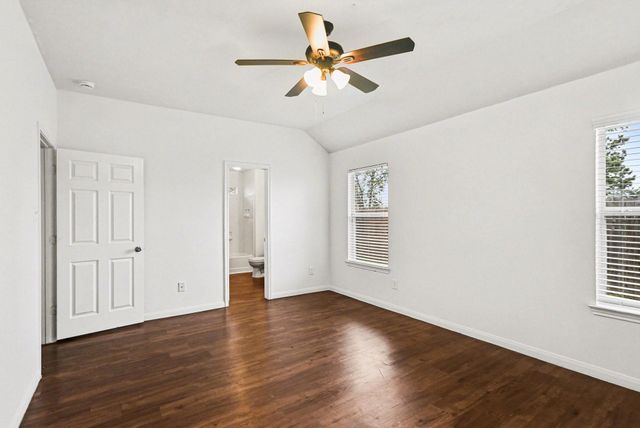 22334 Queenbury Hills Drive, Houston, TX 77073