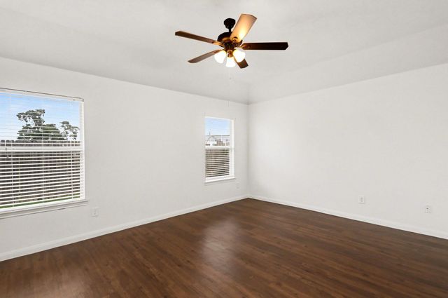 22334 Queenbury Hills Drive, Houston, TX 77073