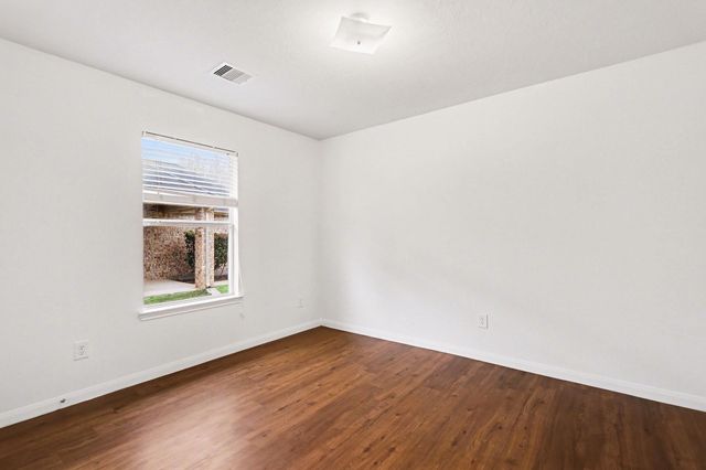 22334 Queenbury Hills Drive, Houston, TX 77073