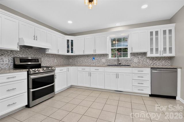 176 Toucan Road, Mooresville, NC 28117