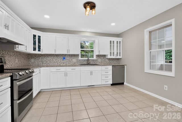 176 Toucan Road, Mooresville, NC 28117