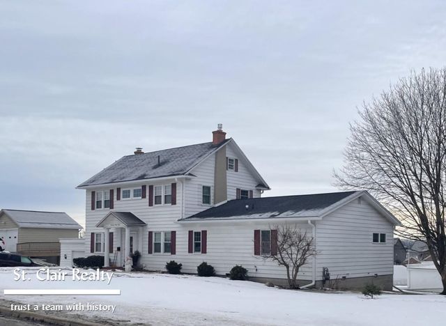 1423 S Riverside Avenue, Saint Clair, MI 48079