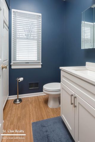 1423 S Riverside Avenue, Saint Clair, MI 48079