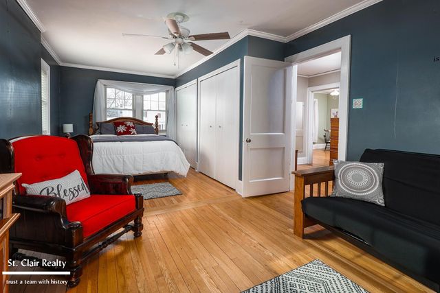 1423 S Riverside Avenue, Saint Clair, MI 48079