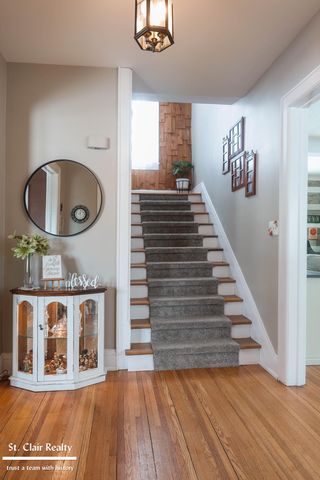 1423 S Riverside Avenue, Saint Clair, MI 48079