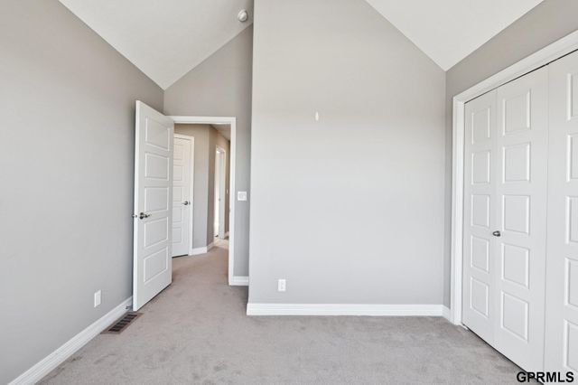 4504 S 198Th Street, Omaha, NE 68135