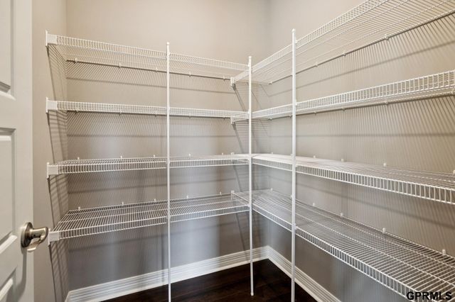 4504 S 198Th Street, Omaha, NE 68135