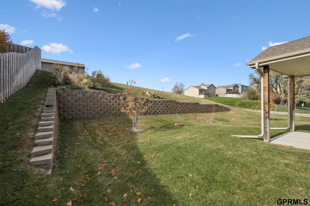 4504 S 198Th Street, Omaha, NE 68135