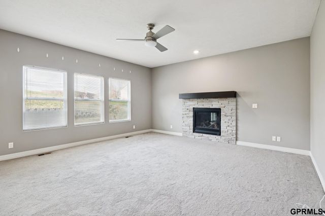 4504 S 198Th Street, Omaha, NE 68135