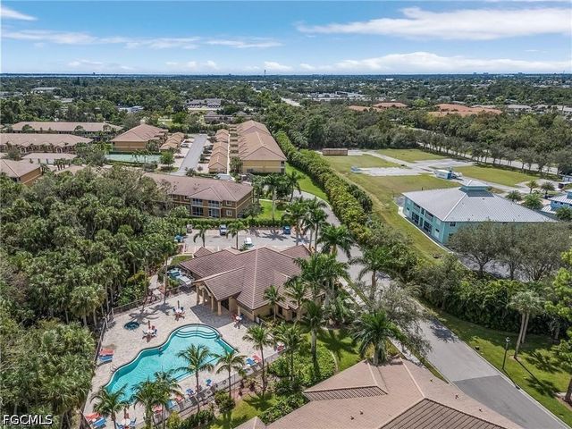 1137 Winding Pines CIR 203, Cape Coral, FL 33909
