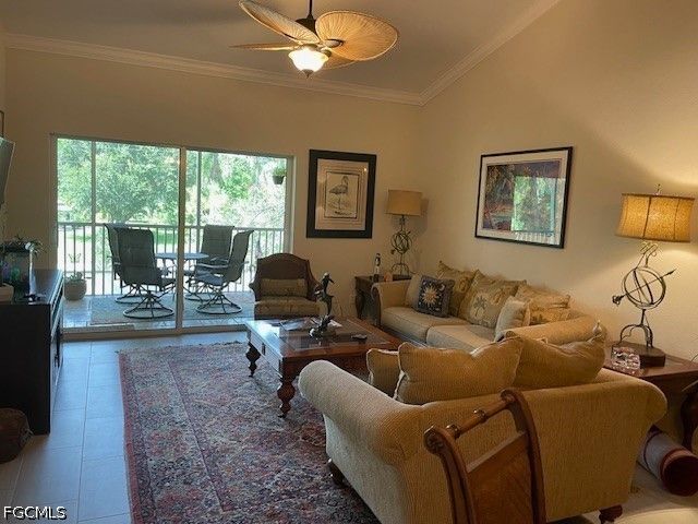 1137 Winding Pines CIR 203, Cape Coral, FL 33909