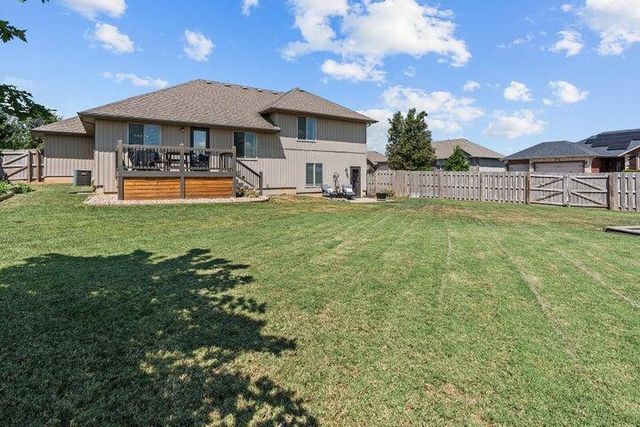 1394 S Blockade Road, Republic, MO 65738