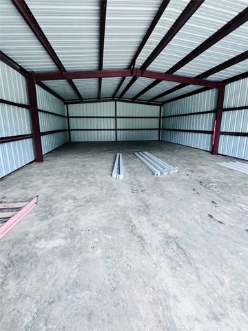 5261 Fm 2495, Athens, TX 75752