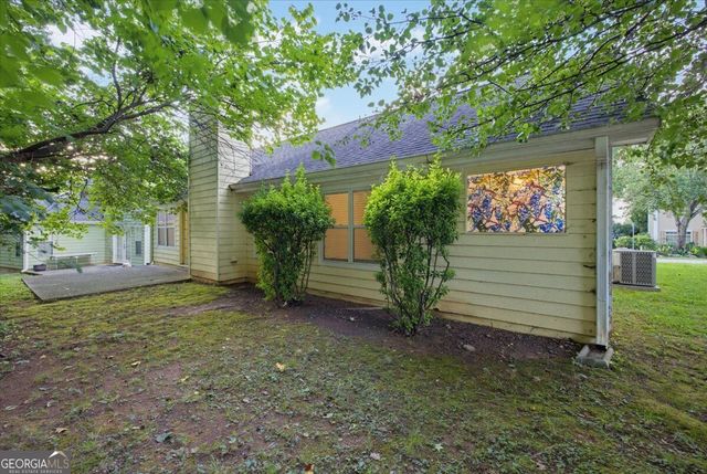 2710 Waterford Park Drive, Lawrenceville, GA 30044