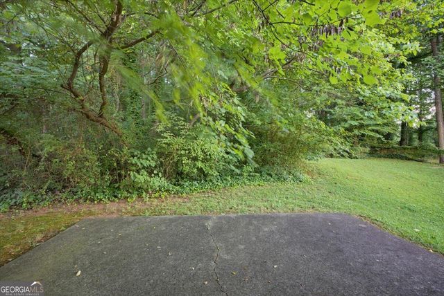 2710 Waterford Park Drive, Lawrenceville, GA 30044