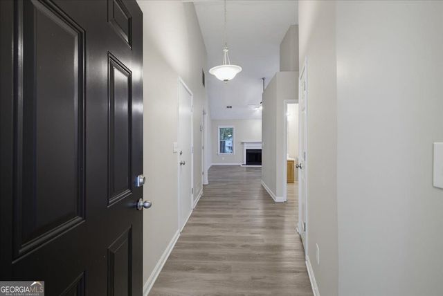 2710 Waterford Park Drive, Lawrenceville, GA 30044