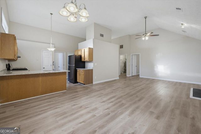 2710 Waterford Park Drive, Lawrenceville, GA 30044