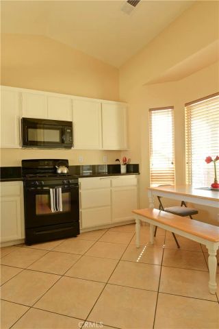 3456 Starjet, Rosamond, CA 93560