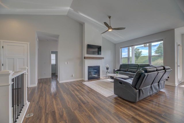 3705 Tanglewood Place, Janesville, WI 53546