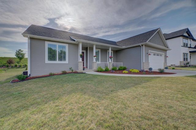 3705 Tanglewood Place, Janesville, WI 53546