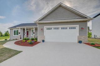 3705 Tanglewood Place, Janesville, WI 53546