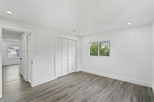 5658 SW 1st St, Miami, FL 33134