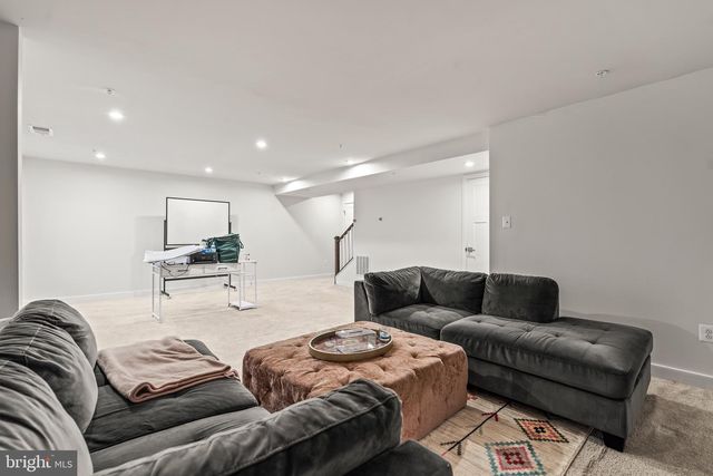 18214 BROWNSTONE PL, Hagerstown, MD 21740