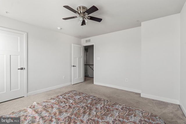 18214 BROWNSTONE PL, Hagerstown, MD 21740