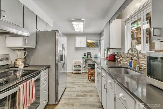 15024 SE 253rd Place, Covington, WA 98042