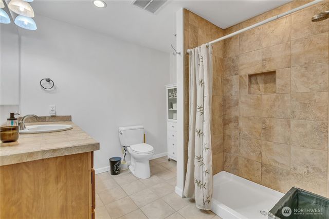 15024 SE 253rd Place, Covington, WA 98042