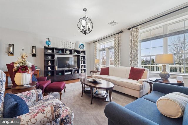 126 GILPIN DR, West Chester, PA 19382