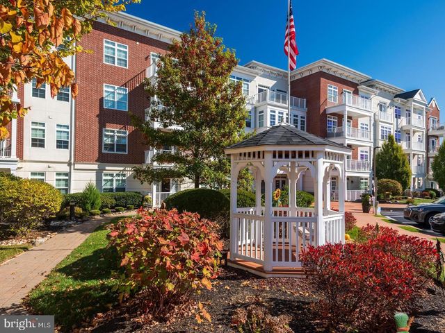 126 GILPIN DR, West Chester, PA 19382