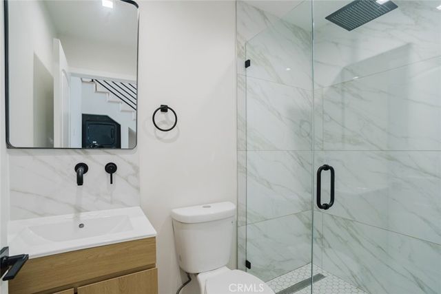 8909 Wakefield Avenue, Panorama City, CA 91402
