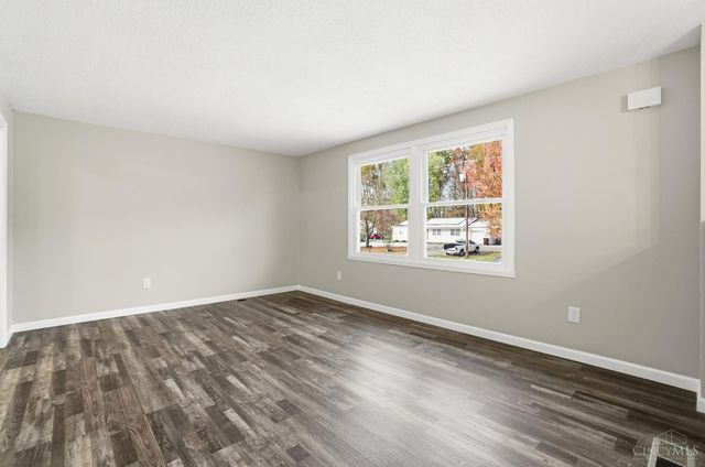 1371 Finch Lane, Miami Twp, OH 45150