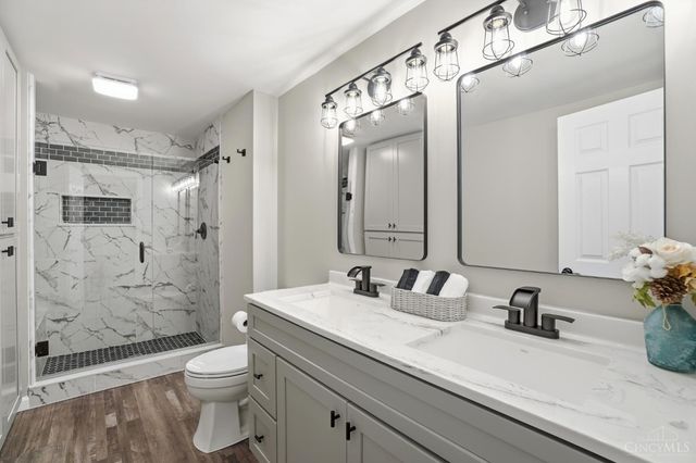 1371 Finch Lane, Miami Twp, OH 45150