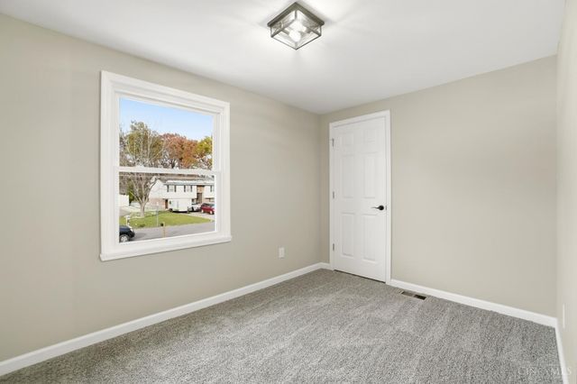 1371 Finch Lane, Miami Twp, OH 45150