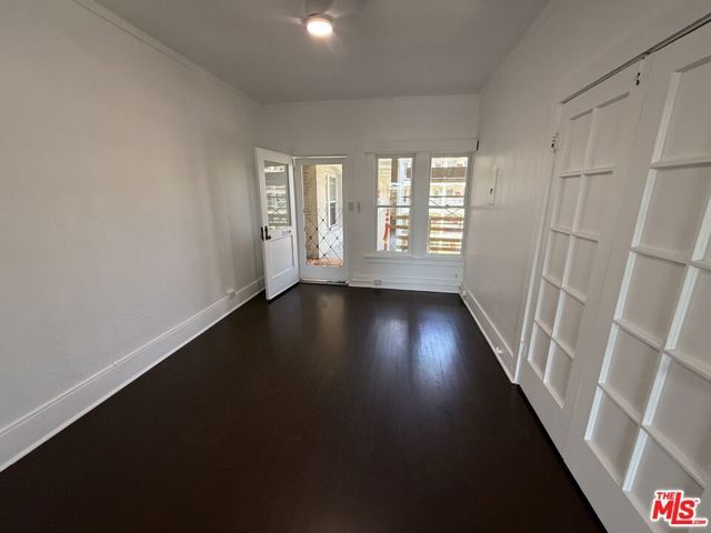 4125 S Figueroa Street 302, Los Angeles, CA 90037