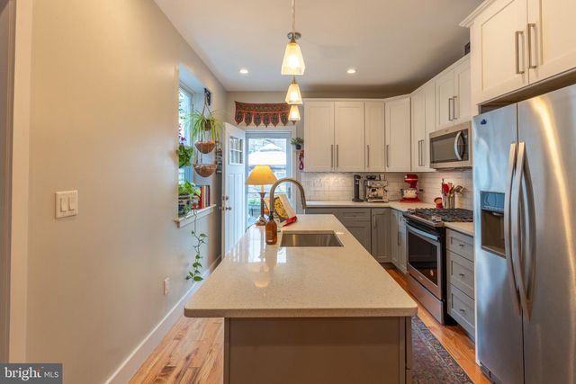 2611 W THOMPSON ST, Philadelphia, PA 19121